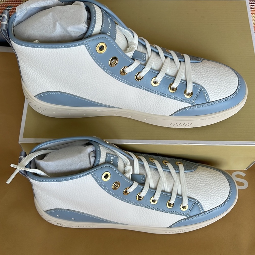 MICHAEL KORS
SHEA MID HIGH TOP
FAUX LEATHER
49F3SHFESL
PALE BLUE
NEW - Picture 3 of 16